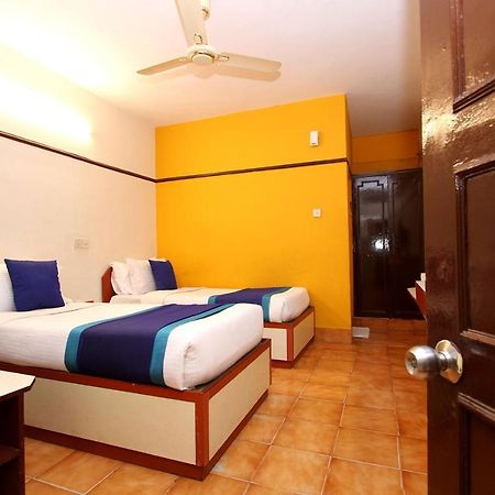Hotel Telehaus International Bangalore Buitenkant foto