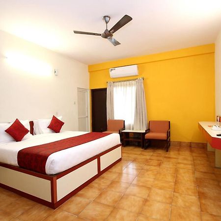 Hotel Telehaus International Bangalore Buitenkant foto