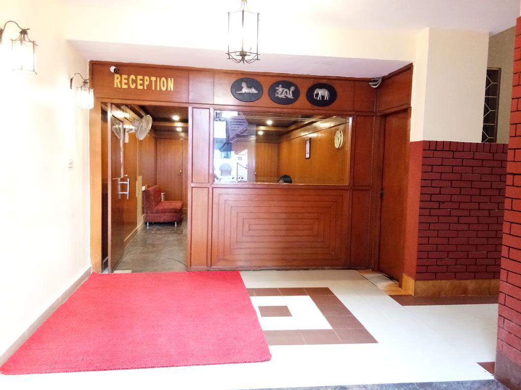 Hotel Telehaus International Bangalore Buitenkant foto
