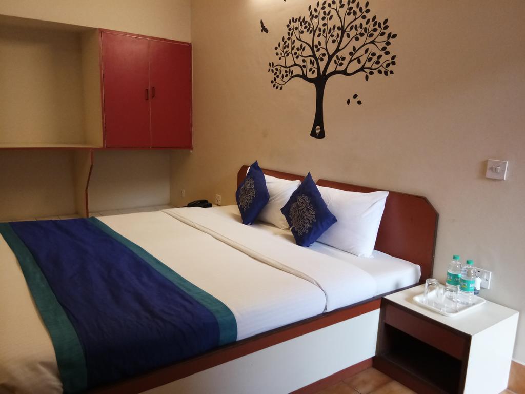 Hotel Telehaus International Bangalore Buitenkant foto