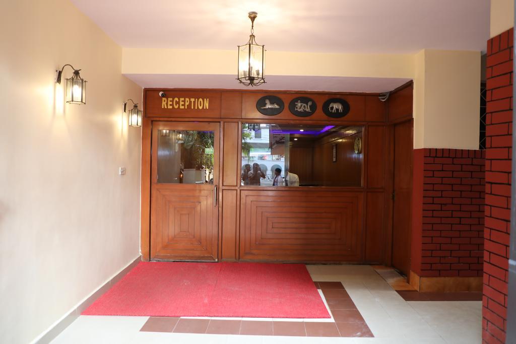 Hotel Telehaus International Bangalore Buitenkant foto