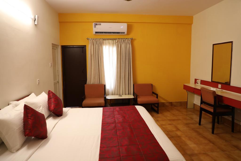 Hotel Telehaus International Bangalore Buitenkant foto